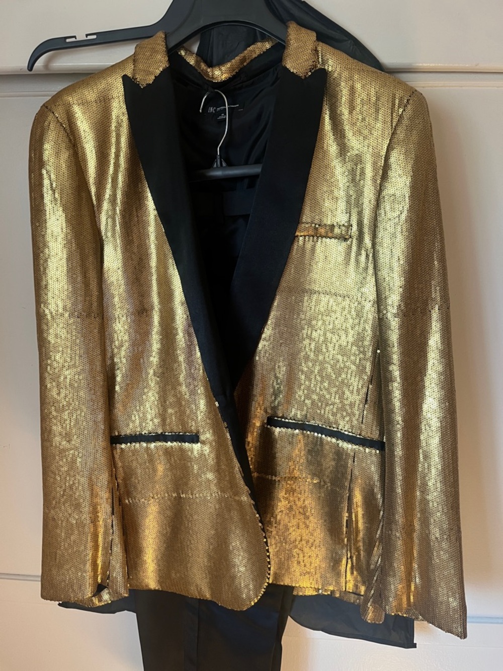INC International Concepts Gold Sequin Blazer with Black Trim 36/30 Pants